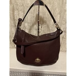 COACH Turnlock Hobo Shoulder Bag Oxblood Pebble Leather 24771 NEW $350